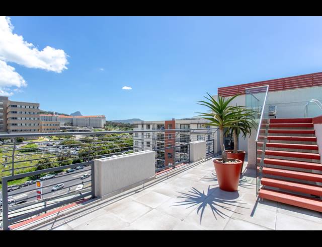 2 BEDROOM APARTMENT TO LET IN OBSERVATORY